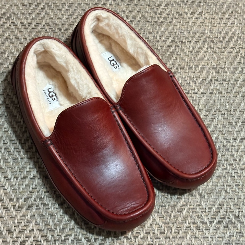 UGG Slippers Ascot Men Leather  Slip-On Shoes Shearling Fur Lined Sz 8 Rust
